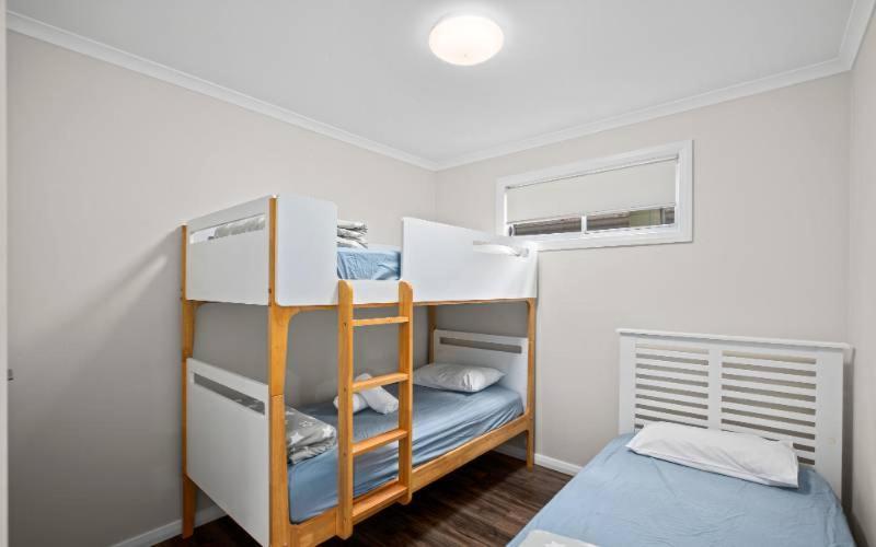 Sapphire Beach Holiday Park Bagian luar foto