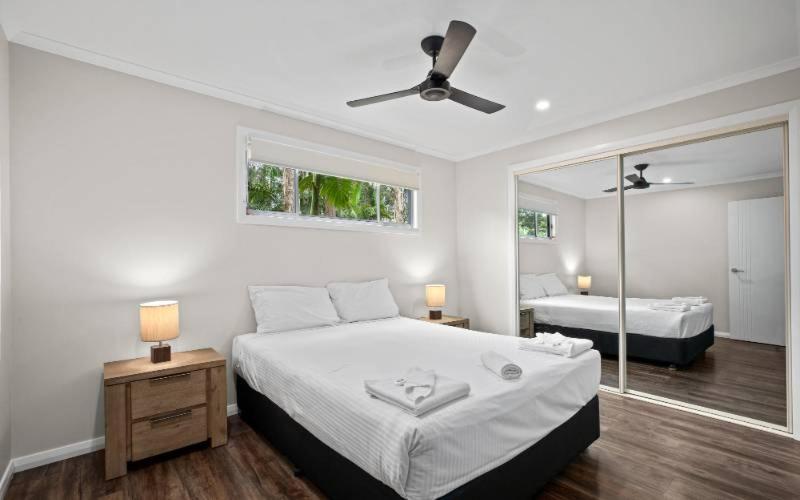 Sapphire Beach Holiday Park Bagian luar foto